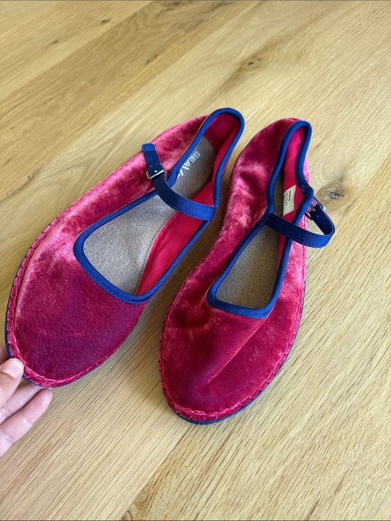 SeaVees Shoes - Carlyle Pink Velvet Mary Jane Flats with Navy Trim - cotton candy size 10